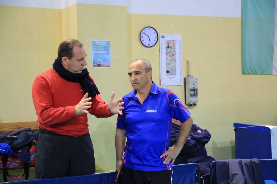 Bruno Pinna e Giancarlo Pili si preparano alla B Veterani (Foto Tomaso Fenu)